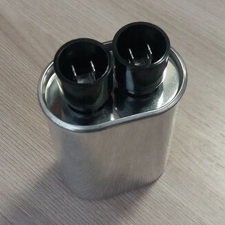 Конденсатор СВЧ 1.05uF 2100V