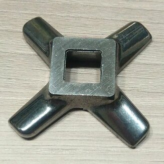 Нож KW658522 (отверстие квадрат 10.5 мм, D=55 мм, H=10 мм) для мясорубок Kenwood
