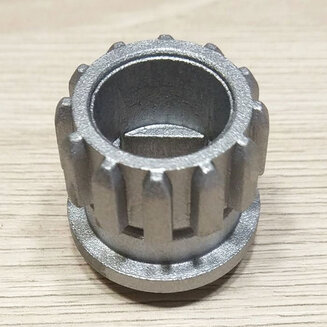 Втулка шнека 753348 (металл) для мясорубок Bosch и Siemens