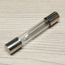 Предохранитель (0.65 А, 5 KV, 6x40 мм)