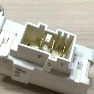Блокировка люка 651016770 для стиральных машин Ardo, Candy и Whirlpool