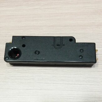 Блокировка люка 651016750 (1 язычок) для стиральных машин Ardo, Asko и Whirlpool