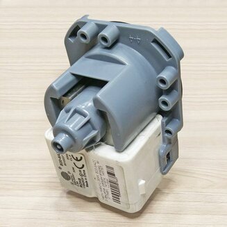 Сливной насос HANYU 30W, B20-6AZC (3 защелки, разъем вперед) для стиральных машин